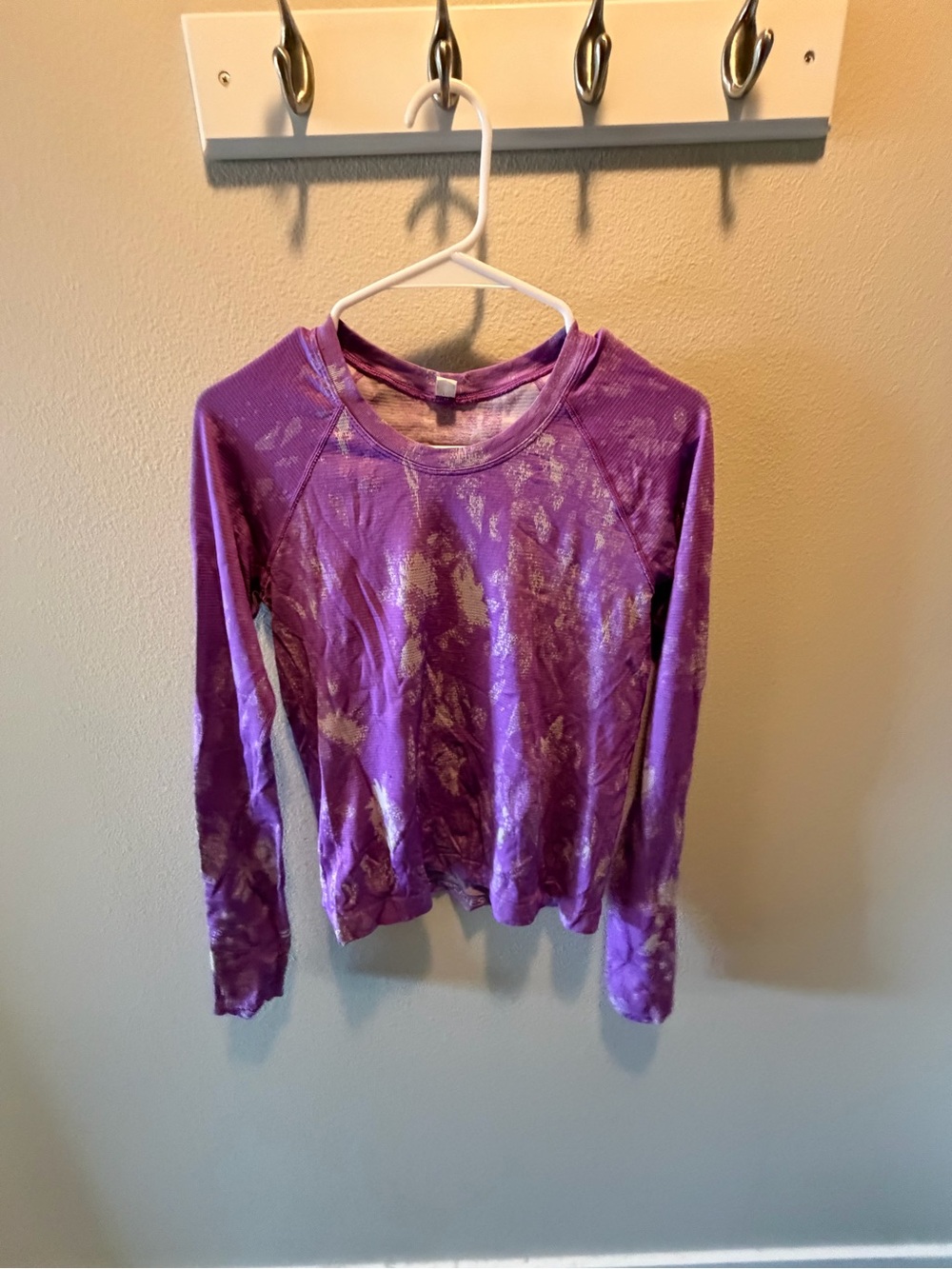 lululemon athletica Women’s swiftly Purple Marbled Short Sleeve Tee